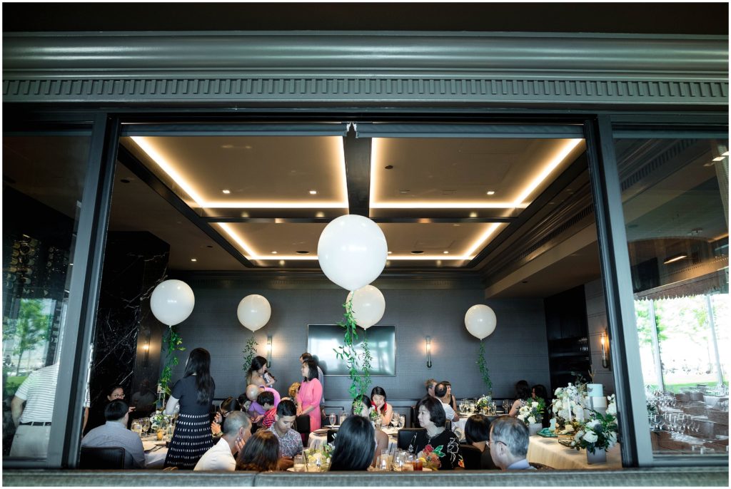 Guests eating brunch at Mastro's Ocean Club