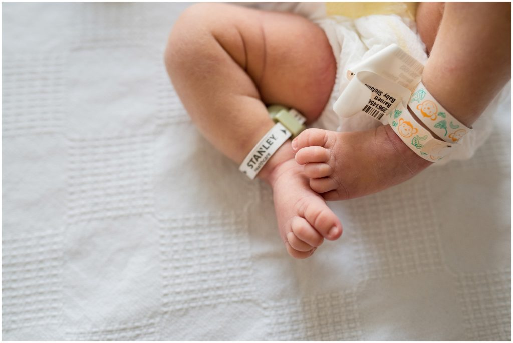 Newborn feet taken during Fresh 48 newborn session in Boston Brigham and women's hospital