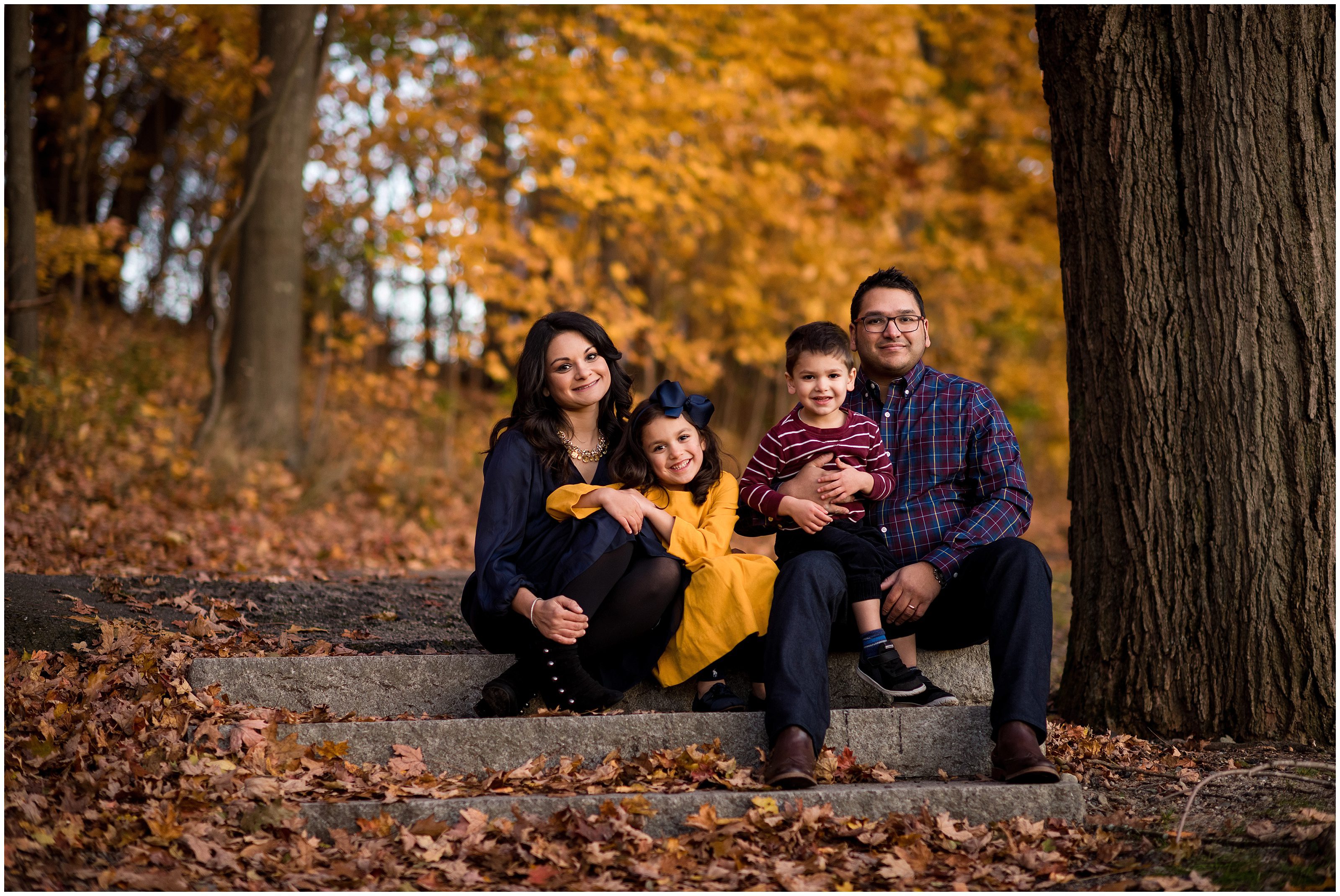 outdoor fall family photography