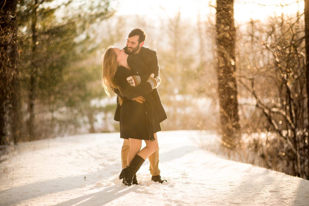 wear practical coats and mittens to prepare for a winter photo session